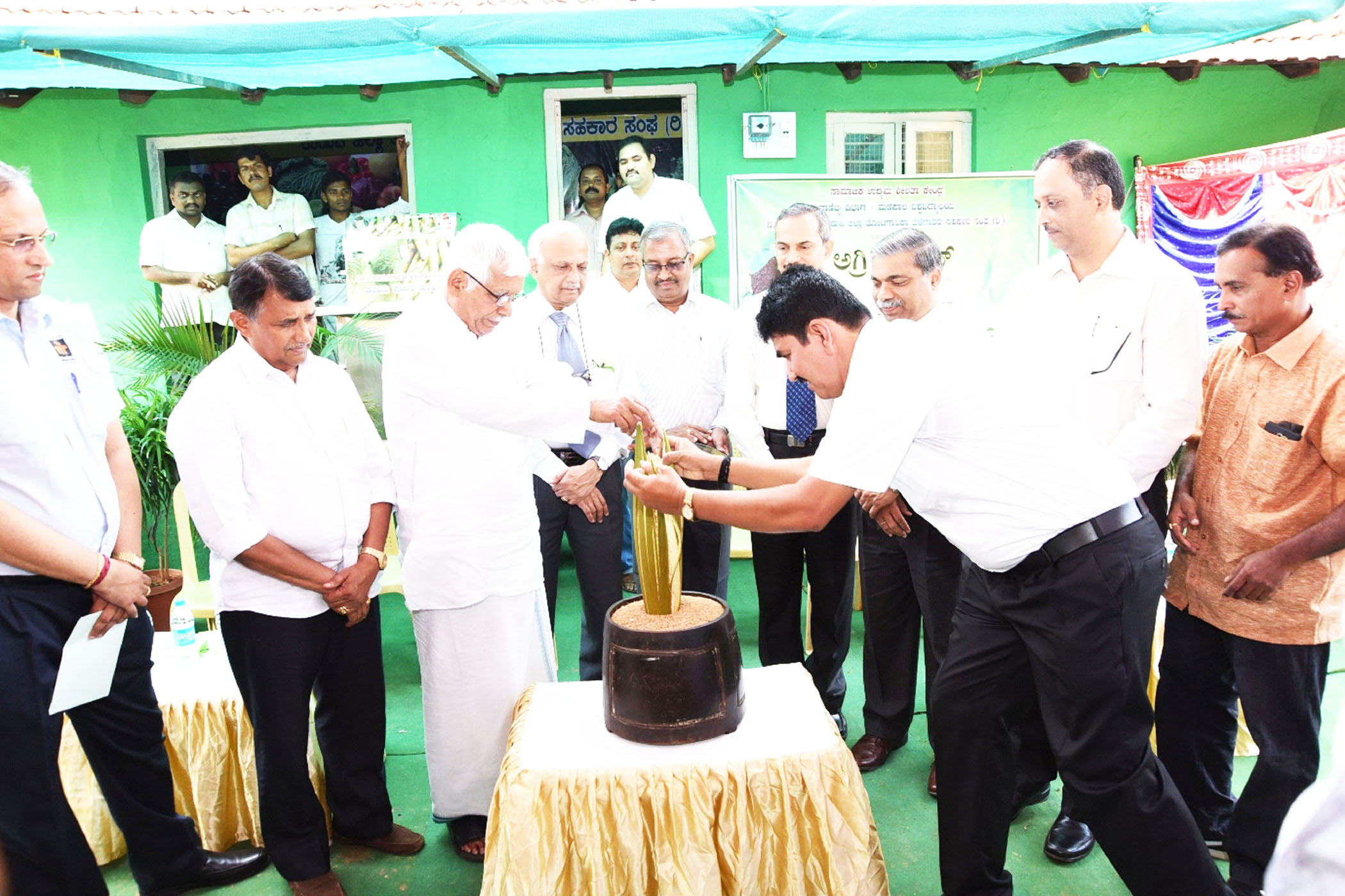 ರೈತನ ಬೆಳೆಗೆ ಸೂಕ್ತ ಬೆಲೆ, ಮಾರುಕಟ್ಟೆ ಒದಗಿಸಿ: ಕೊಡಿ್ಗ